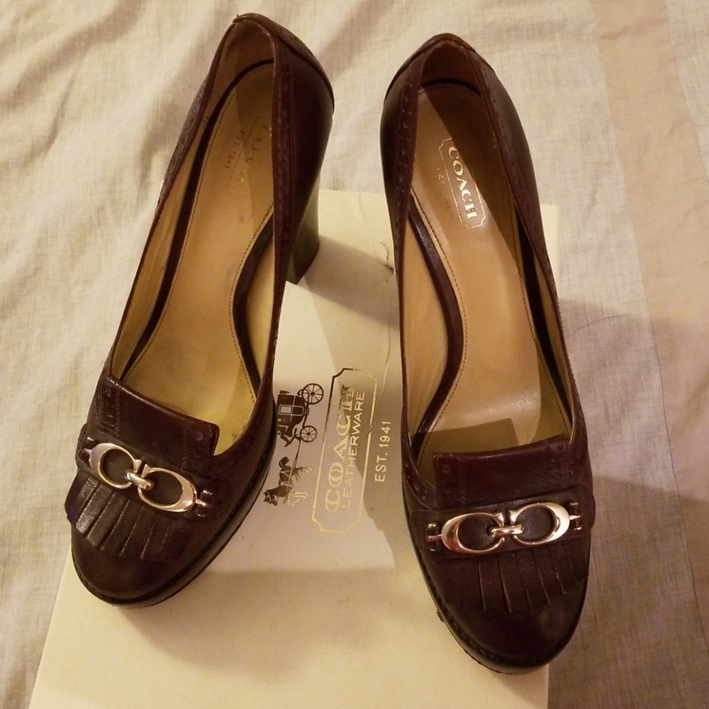 Coach Lynne Smooth Glazed in Bordeaux.